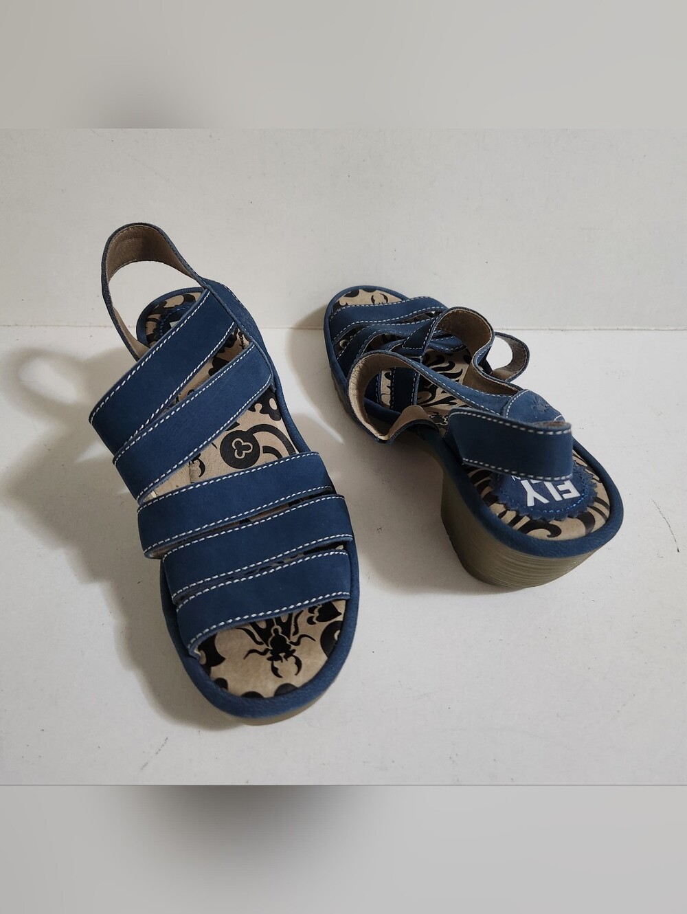 FLY LONDON CUPIDO STRAPPY SANDAL COLOR BLUE SIZE EURO 36